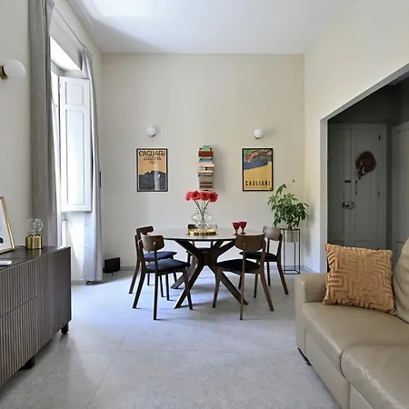 Apartment In Donizetti Numero 5 Cagliari