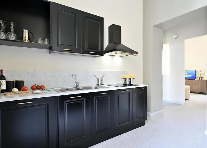 Apartment In Donizetti Numero 5 *